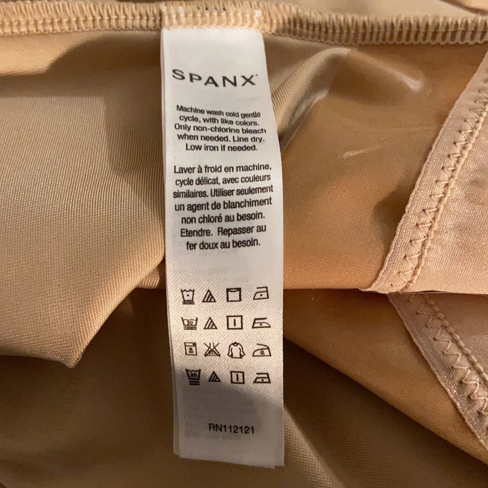 Spanx - Picture 10 of 10